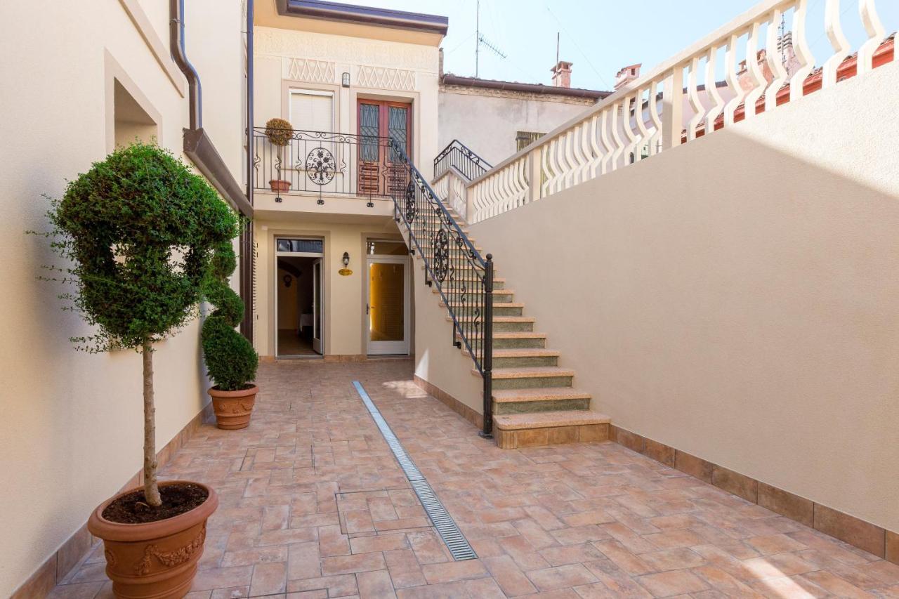 Villa Cavour Comacchio Eksteriør billede