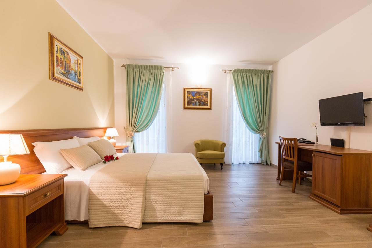 Villa Cavour Comacchio Eksteriør billede